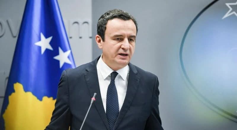 Vendimi i Kushtetueses/ Aktivizohet Kurti, fton në takim të gjitha partitë politike: Konstituimi i Kuvendit është obligim i të gjithëve Vendimi i Kushtetueses/ Aktivizohet Kurti, fton në takim të gjitha partitë politike: Konstituimi i Kuvendit është obligim i të gjithëve