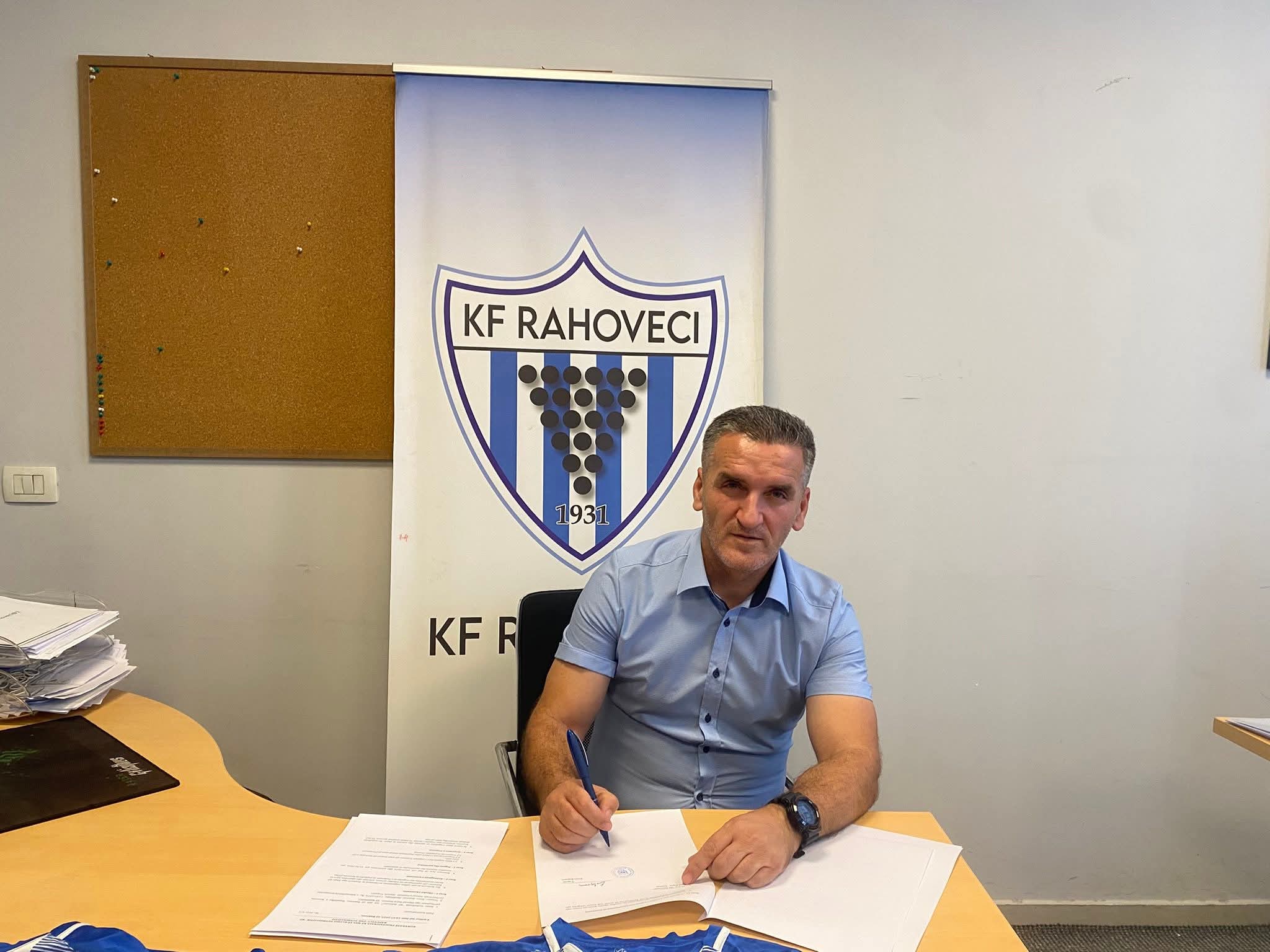 KF Rahoveci zyrtarizon Emin Bajramin trajner të ri: Fillon një epokë e re