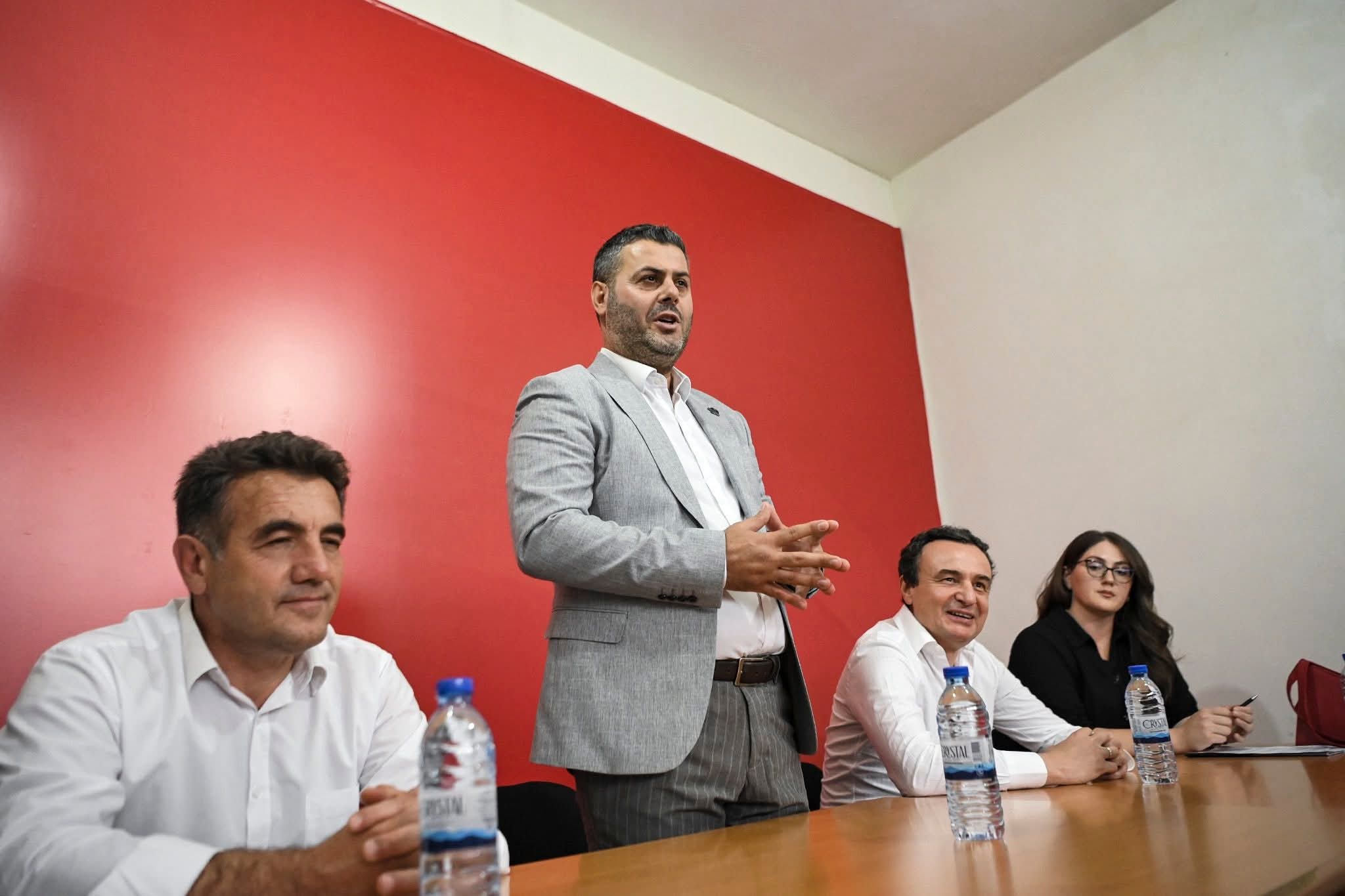 Ali Dula, kandidat i Vetëvendosjes për kryetar të Rahovecit Ali Dula, kandidat i Vetëvendosjes për kryetar të Rahovecit
